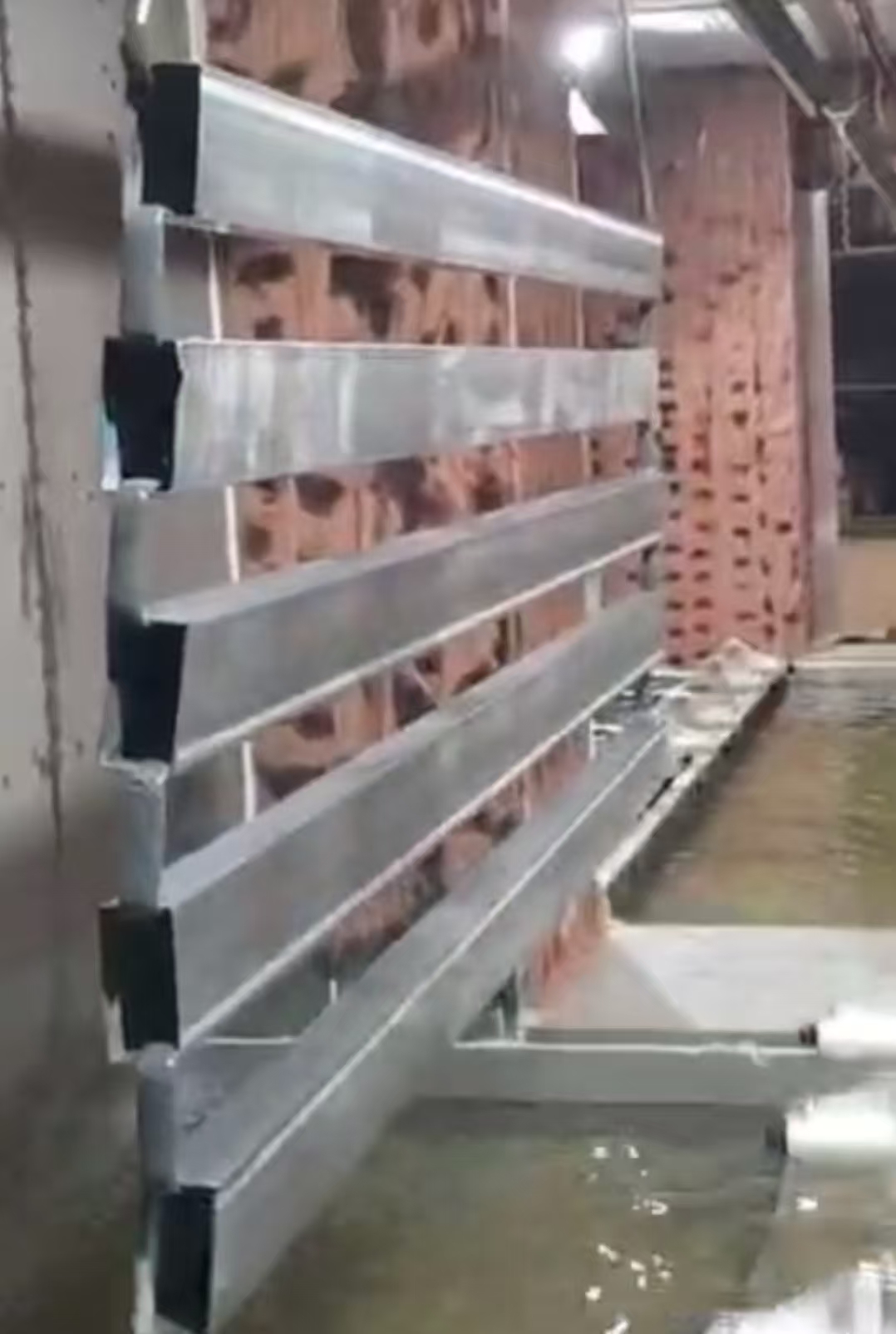 Metal Profiles Automatic Spraying